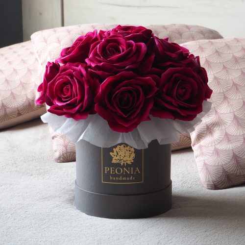 Duży flower box malinowe róże aksamitne2