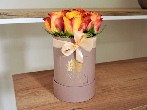 maly flower box herbaciane roze1